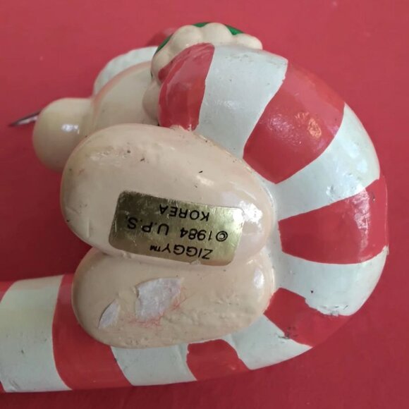 Vintage 1984 Ziggy Christmas Ornament on a Candy Cane - Picture 3 of 3